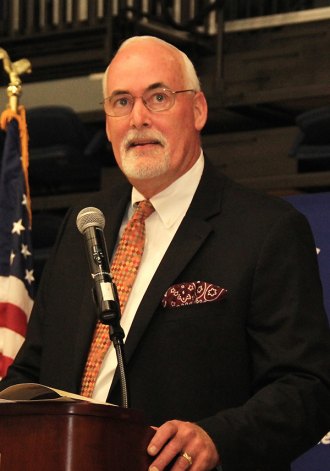 Chancellor Stu Van Horn speaks at a West Hills College Lemoore event recently.